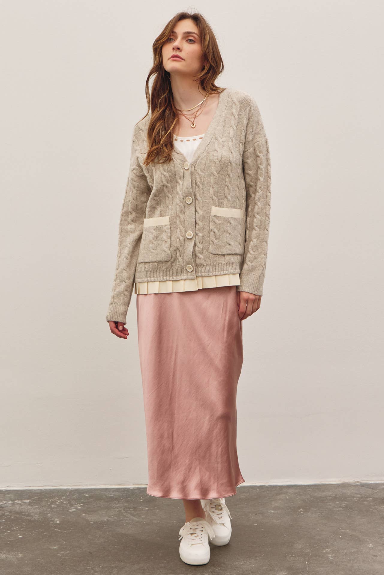 LOVELY BUTTON-DOWN CABLE KNIT SWEATER CARDIGAN