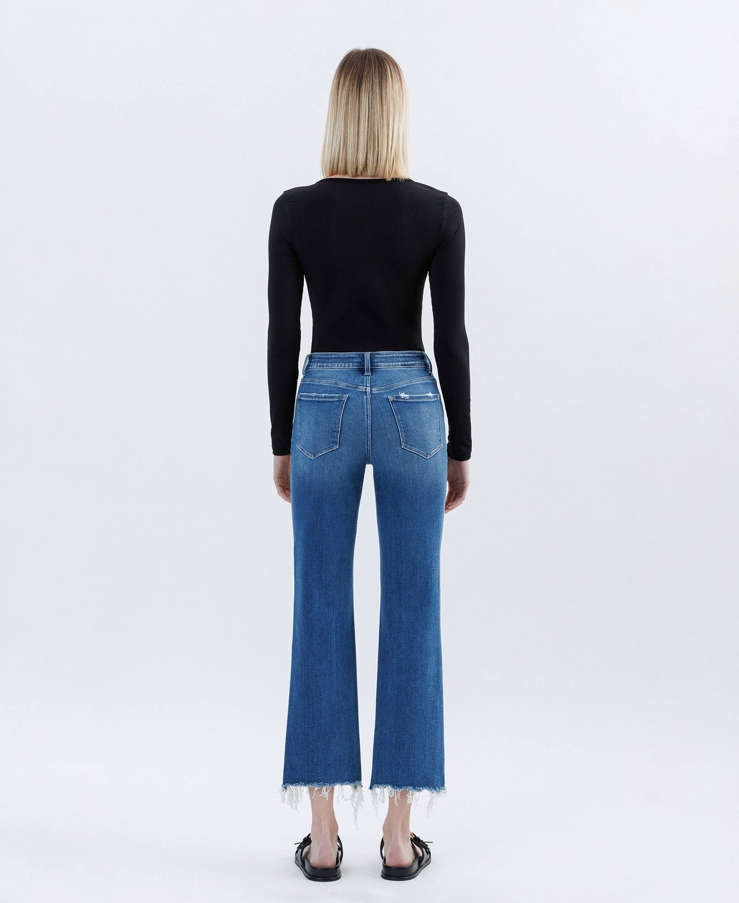 HIGH RISE DISTRESSED CROP STRAIGHT JEANS