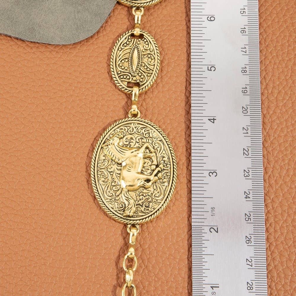 Horse & Rider Oval Medallion Chain Belt