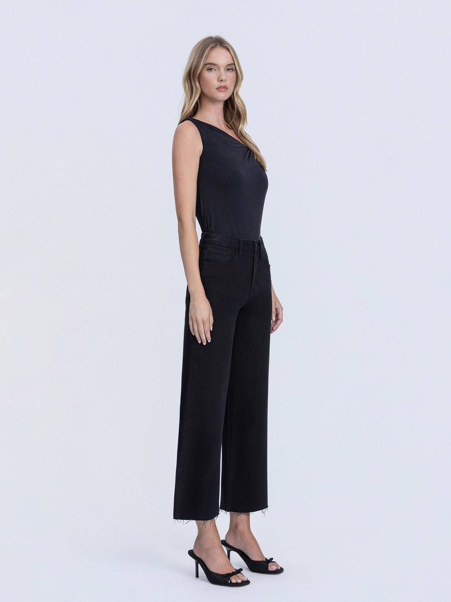 HIGH RISE RAW HEM CROP JET BLACK WIDE LEG JEANS