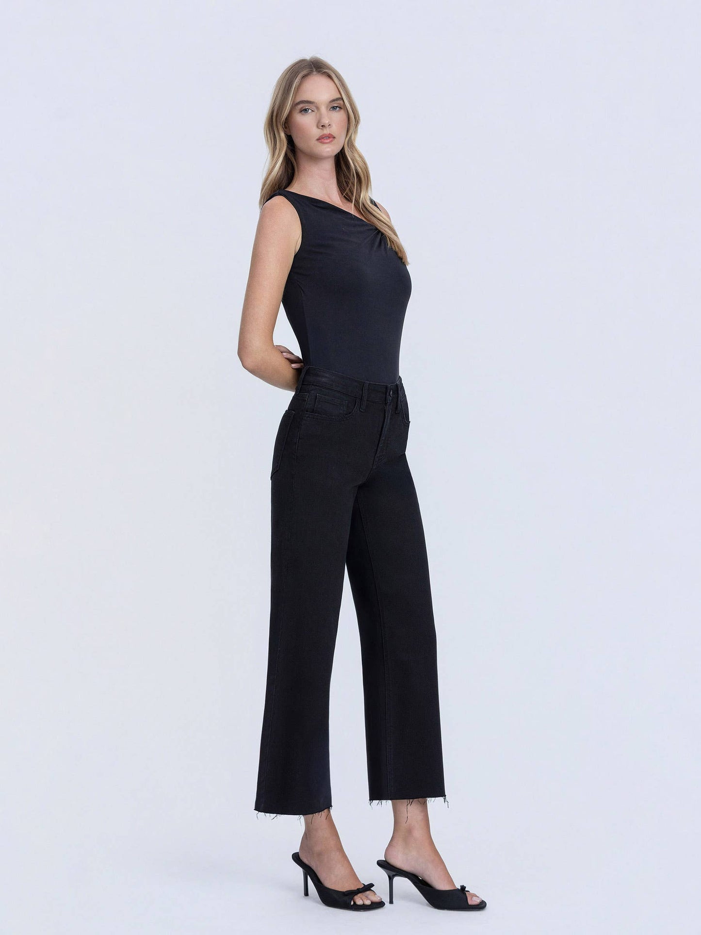 HIGH RISE RAW HEM CROP JET BLACK WIDE LEG JEANS