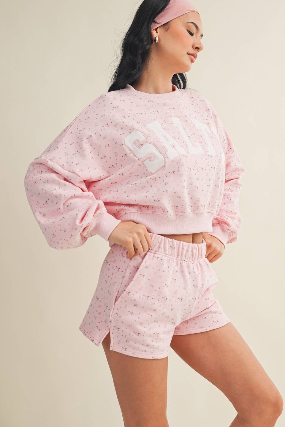 Seaside Sweetheart Sweatshirt 🌸🌊