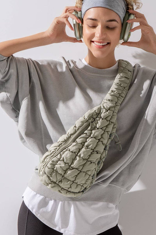 CROSSBODY QUILTED SLING BAG