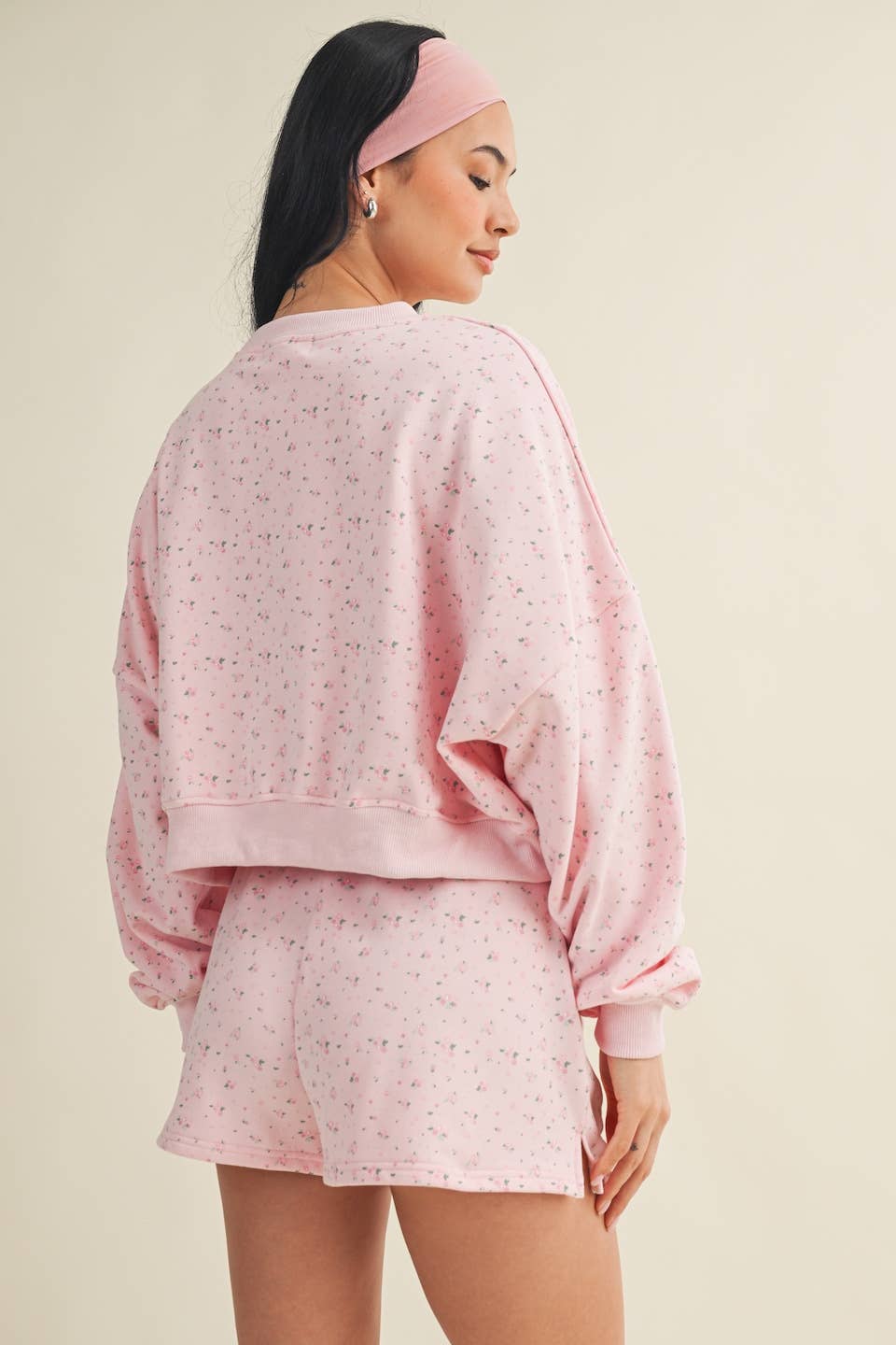 Seaside Sweetheart Sweatshirt 🌸🌊