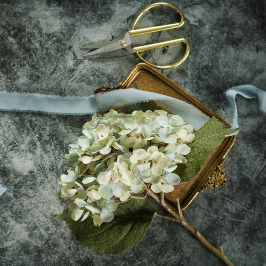 21" Light Blue Hydrangea Stem