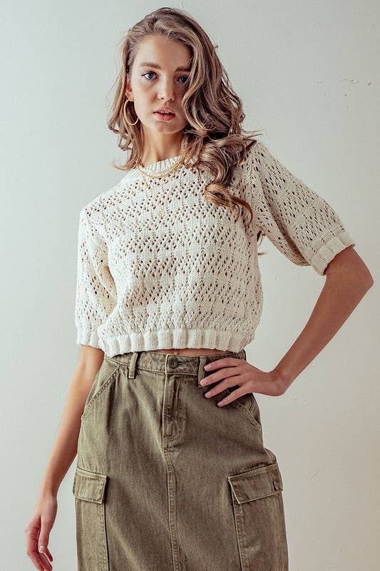 HOLLOW OUT CROCHET KNIT TOP