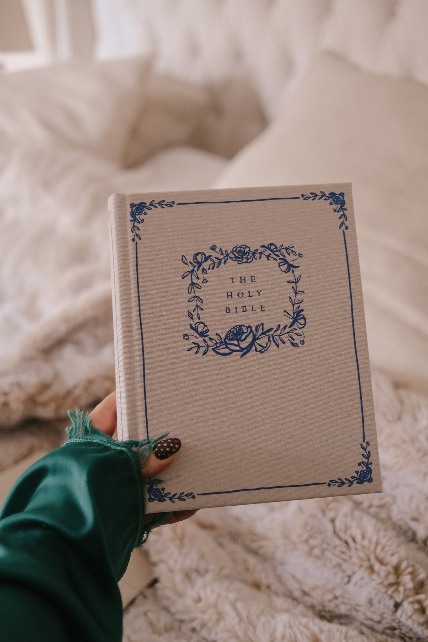 NLT Notetaking Bible