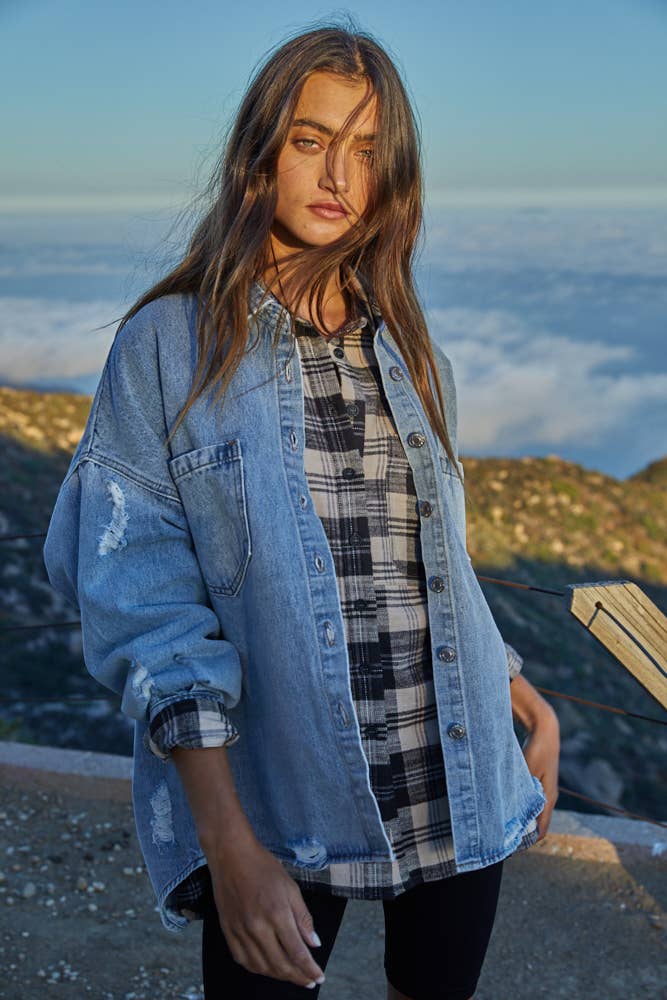 UNTAMED DENIM BUTTON DOWN