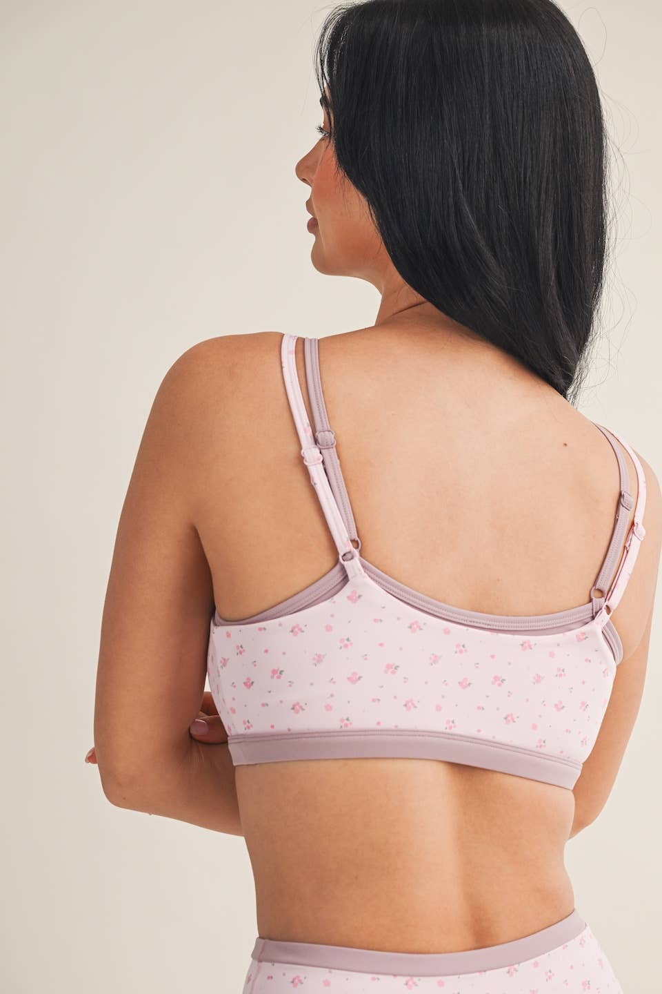 Blush Bloom Sports Bra 🌸🤍